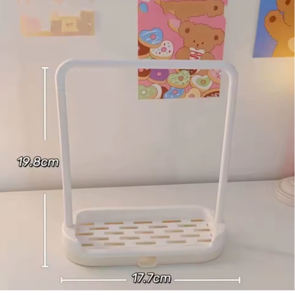 Labubu Clothes Clothing Rack with Hangers - Picture 4 of 4